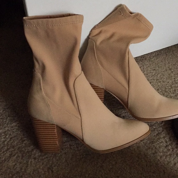 Beige Heel Ankle Boots - Picture 1 of 1